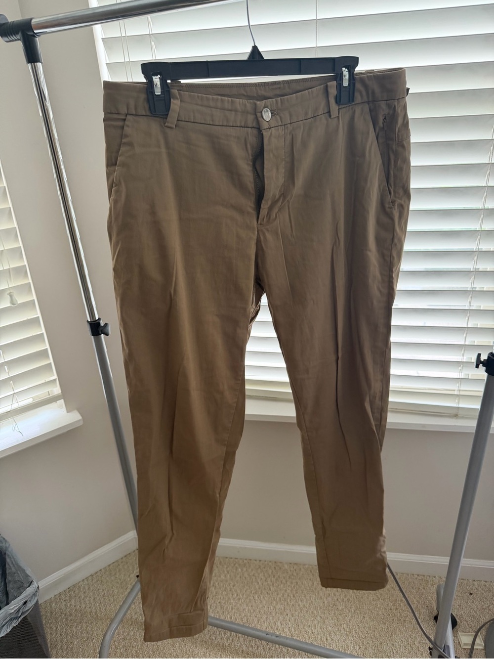 lululemon athletica Men's Khaki Straight-Leg Chinos - Brown